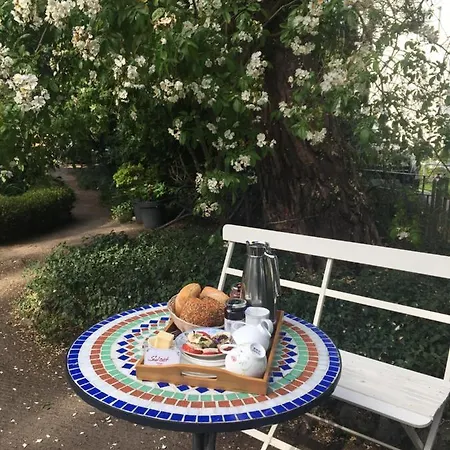 Harmonie Guest house 4*