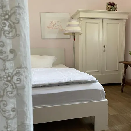 Harmonie بيت ضيافة 4*